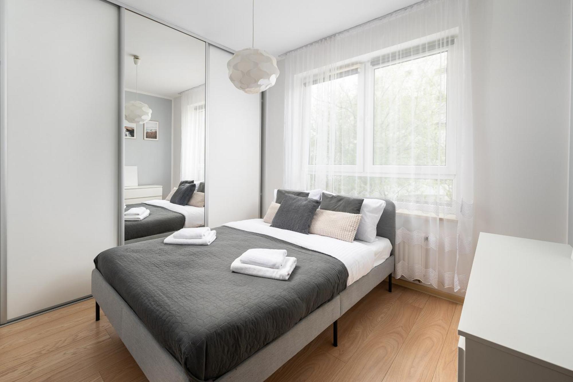 Aleja Krakowska Comfy Apartment Warsawa Bagian luar foto