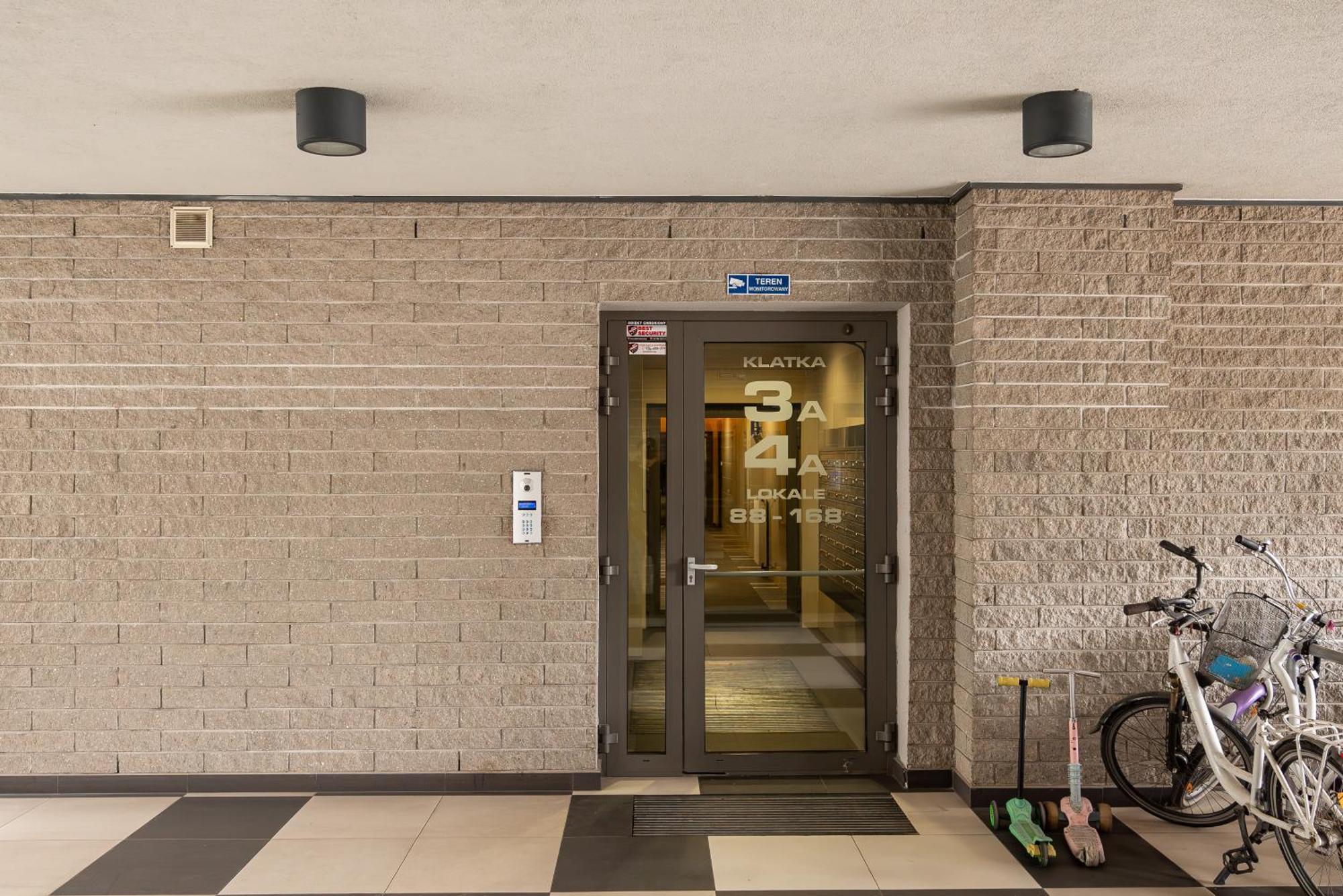 Aleja Krakowska Comfy Apartment Warsawa Bagian luar foto